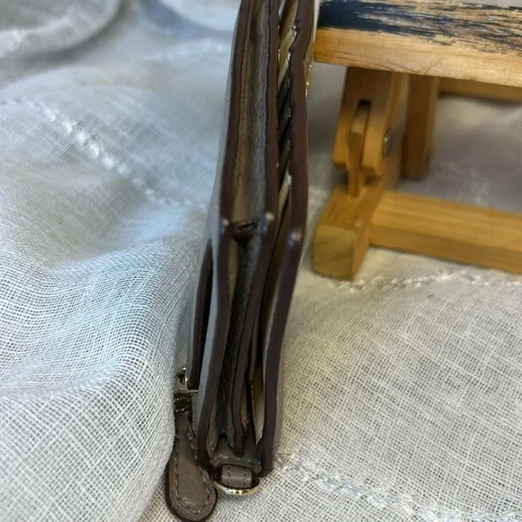 NWOT Coach bifold long leather wallet - Picture 7 of 16